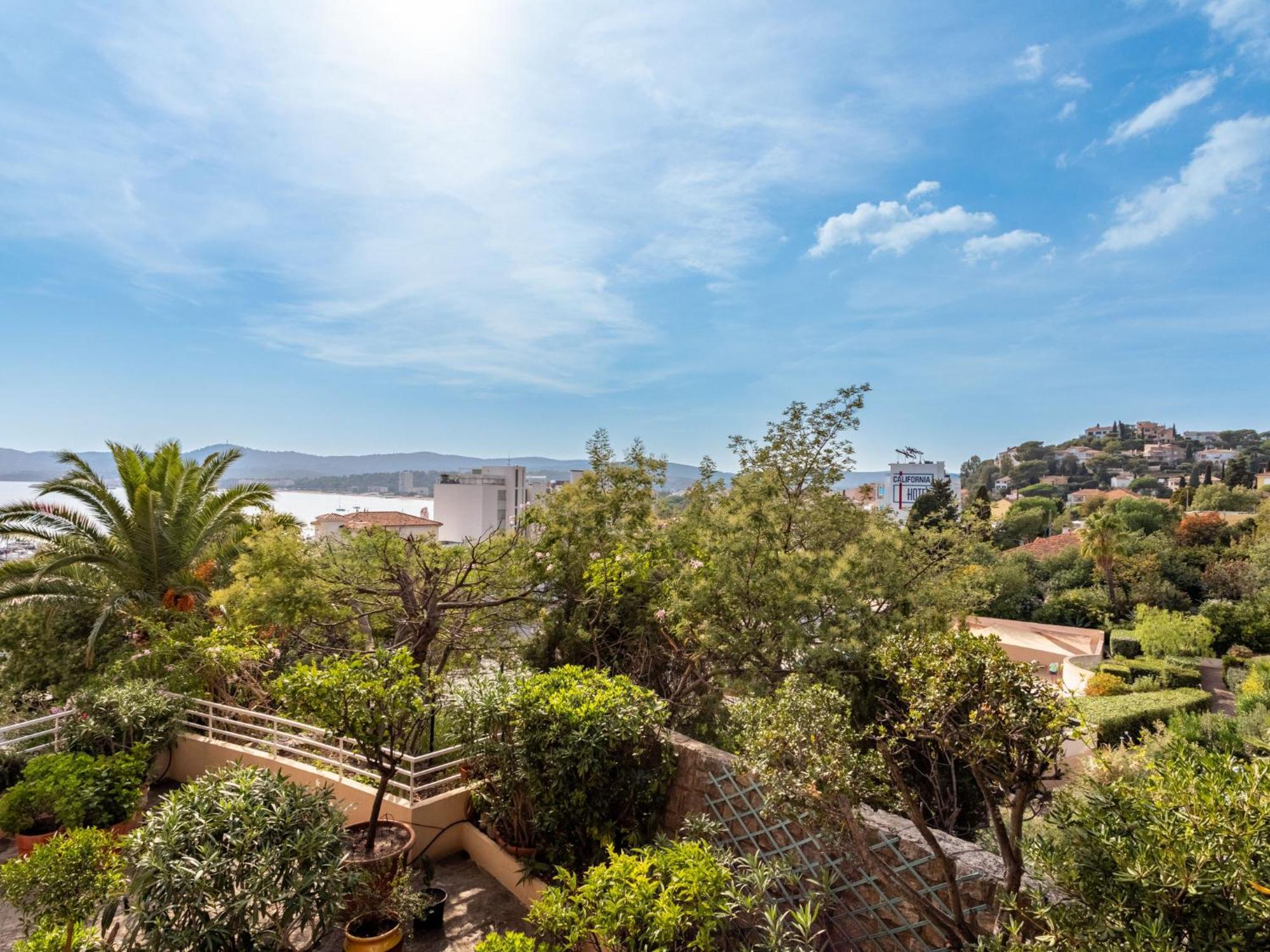 Apartment Le Marbello By Interhome Le Lavandou Bagian luar foto